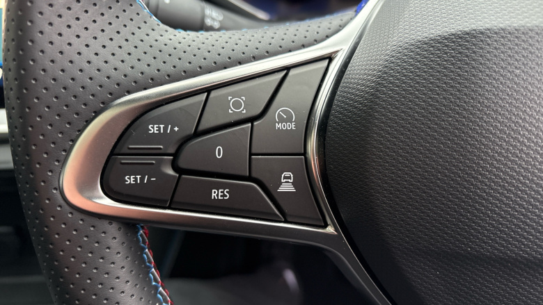 Renault Symbioz 1.8 E-Tech FHEV 160 Iconic Esprit Alpine 5dr Auto Hybrid Estate